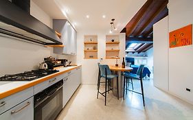 The Gallery Apartment Center